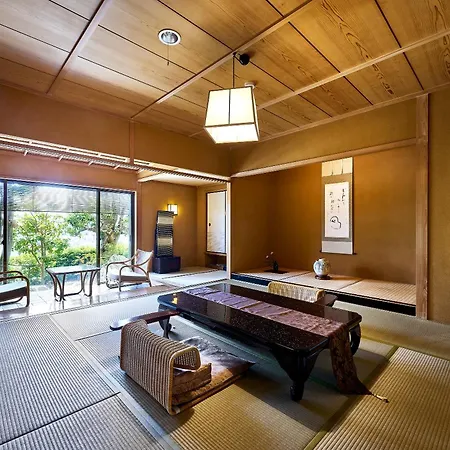 Yamatoya Besso Hotel Matsuyama  Exterior photo